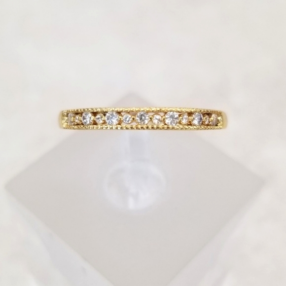 Delicate 18k Channel Set Band - Picture 3 of 9